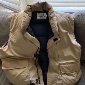 Cabelas Vest